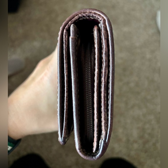 Coach Heritage Stripe Collection Wallet | Brown/Yellow interior - Picture 5 of 11